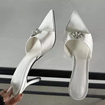 Liyke Летняя мода Кристалл пряжка атласные женские тапочки без застежек женские сандалии тонкие высокие каблуки мюли уличные платья шлепанцы обувь 35