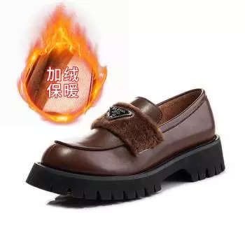 Loafers women s winter 2025 new velvet small leather shoes casual leather women s shoes shallow mouth fashion Mary Jane shoes 35