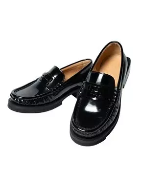 Лоферы S2635 4916 BUTTERFLY LOGO МОКАСИНЫ ЛАКИРОВАННЫЕ ЧЕРНЫЕ см [Gunny] Женские 25.0 [Товар] чёрный