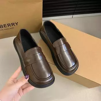 Лоферы женские маленькие кожаные туфли 2024 года, ранняя новая версия, универсальные ретро-туфли, одна педаль, мягкая подошва, маленькие одинарные туфли 35 коричневый