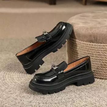 Лоферы женские новые универсальные туфли-буфы с толстой подошвой и круглым замком британские повседневные маленькие кожаные туфли Мэри Джейн одинарные женские туфли 35