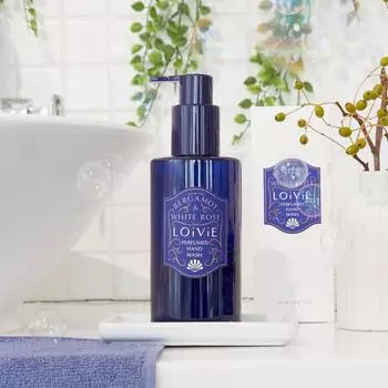 LOiViE Парфюмированное средство для мытья рук «Бергамот и белая роза», 280 мл