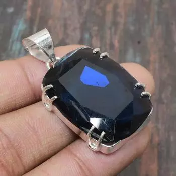 Лондонский голубой топаз Драгоценный камень ручной работы 925 стерлингового серебра Ювелирный кулон для нее 1.97 Inches синий