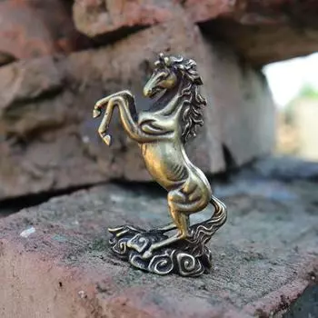 Лошадь топчет украшения фен-шуй зодиакальная статуя лошади скульптура животных маленькие украшения для лошадей 1pcs