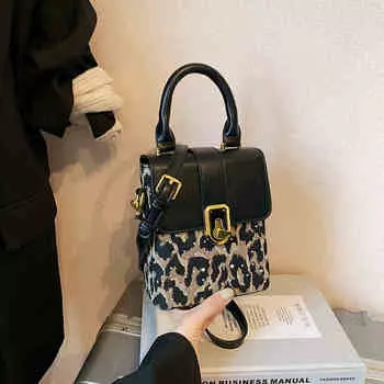 Лоскутные сумки для женщин, модные осенне-зимние мини-сумки с леопардовым принтом, женственные дорожные небольшие квадратные сумки для телефона