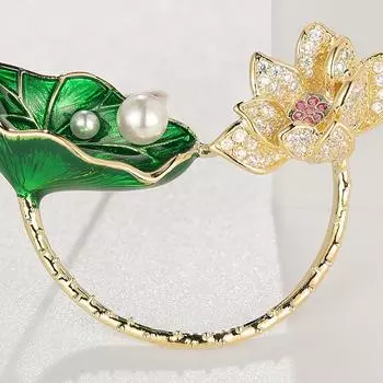 Лотос с высоким цирконом, брошь в виде лотоса, капающий лист лотоса, жемчужные аксессуары, корсаж