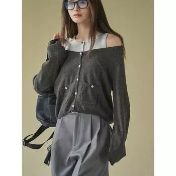 Louvre Spring Japanese Casual Off-Shoulder Contrast Knit Two-Piece Set: Soft, Skin-Friendly, Comfortable Slim Tops for Women M