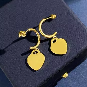 Love Pendant C-Shaped Titanium Steel Stud Earrings, Smooth Surface Simple Peach Heart Earrings, Earrings серебряный