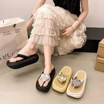 Love retro black thick-soled flip-flops women s summer wear new high-end sandals 35