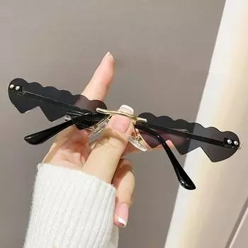 Солнцезащитные очки Love в Европе и США. Модные солнцезащитные очки для вечеринок. Причудливые очки. чёрный