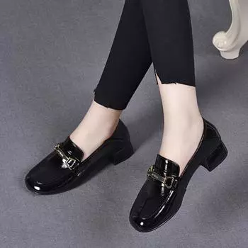Low-heeled small leather shoes women s autumn new round head metal buckle thick heel one pedal single shoes cow patent leather 34