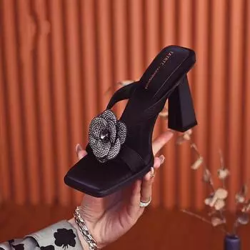 Низкие сандалии женские кожаные шлепанцы на низком каблуке резиновые римские тканевые каблуки-копышки Низкие сандалии женские кожаные римские тканевые на низком каблуке 34 бежевый