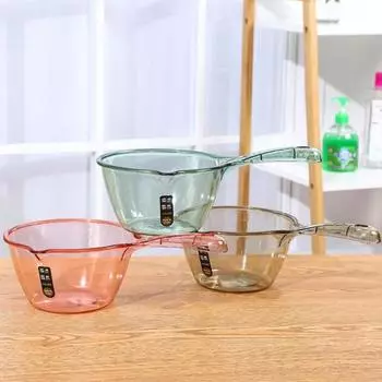 Ложка для воды Нескользящая ковш для воды с длинной ручкой Многоцелевой пластик для мытья волос Душ красный