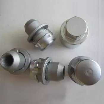 LR043820 Комплект гаек для колесных замков для Land Rover Discovery 3 и 4