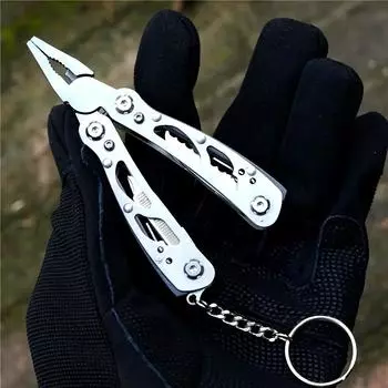 Лучший компаньон на свежем воздухе: Многофункциональные плоскогубцы из нержавеющей стали со складным ножом, открывалкой для бутылок и отверткой на брелке чёрный