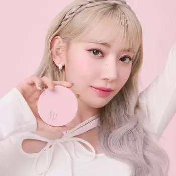 Luna Pro Photo Finisher — пудра для размытия [Exclusive puff] 5 photo finisher puffs