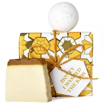LUSH Honey Bee March Gift Мыло и бомбочка для ванны Honey Bee March (Соли для ванн) Установить Подарочный Покупатель Включено Время
