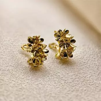 Luxurious Exquisite Flower C-shaped Ear Clips Women s Fashionable Design Earrings New Ear Accessories