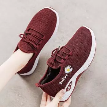 Luxury 2024 New Women s Low Top Shallow Mouth Sports Shoes Breathable and Comfortable Soft Sole Running Shoes Mom s Casual Shoes 36 красный