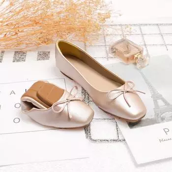 Luxury 2024 New Women s Soft Sole Comfortable Flat Shoes Spring and Autumn Anti slip Casual Wear resistant Mom s Shoes 34