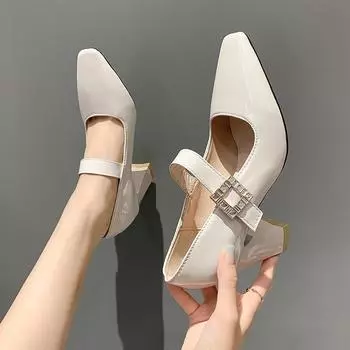 Luxury French Rhinestone Buckle Mary Jane shoes Women s Patent PU Leather pumps Retro Square Head Thick Heel Women s party shoes 34
