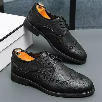 Luxury Gentleman New Men s Charm Red Patent Leather Oxford Brogues Shoes Designer Formal Wedding Prom Dress Homecoming Footwear 38