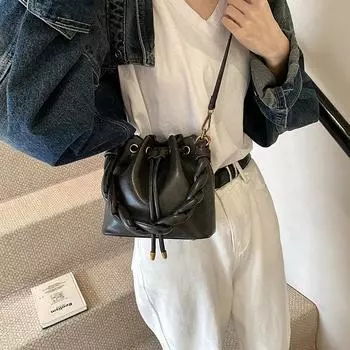 Luxury solid shiny PU bucket shoulder and crossbody bags with refined strap high quality feminine bags