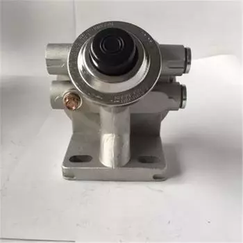 M16X1,5MM Основание для крепления фильтра дизельного топлива Ручной подкачивающий насос 1–14 дюймов, вращающееся крепление красный