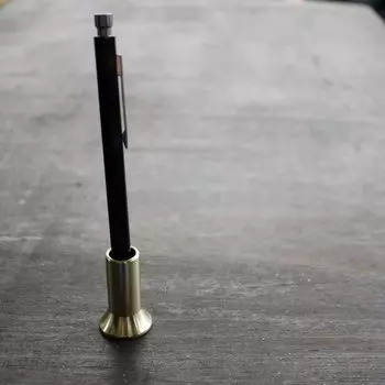 Made in Japan Pen Stand Stylish Stylish Brass Single Stand Touch Pen Ballpoint Mechanical Pen Fountain Pen Antique 40 [kmetal]