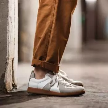 Maden New Unisex German Trainer Casual Shoes Vintage Sneakers sports shoes Men Women Leather Sneakers male Retro Design Lace-up 35 EUR Size серый