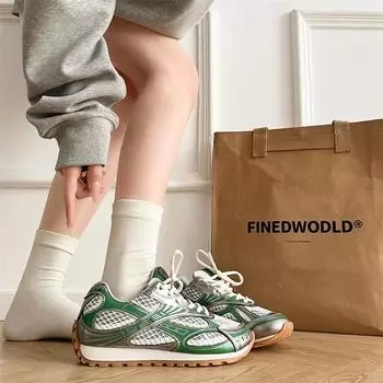 Маффин и знаменитости Интернета демонстрируют маленькие и легкие туфли для пап на платформе, женскую новую универсальную спортивную обувь осени 2025 года 35 зелёный