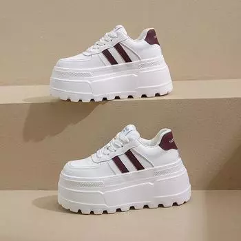 Маффин увеличивает высоту маленьких белых туфель и туфель на толстой подошве. Новый маленький человек показывает высоту универсального 35 бордовый