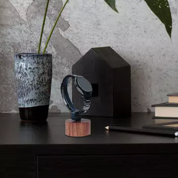 Магазин Подставка для часов Держатель браслета Организация Деревянная основа Стеллаж для выставки ювелирных изделий на запястье 5cmx5cmx10.5cm