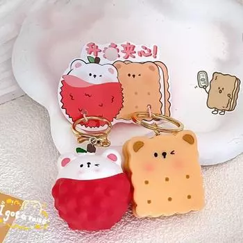 Magnetic Pearl Pig Keychain Resin Backpack Key Ring Funny Animal Couple Pendants Party pig