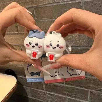 Магнитный брелок Chiikawa, милый мультяшный кукольный брелок Hachiware Chiikawa, брелки для пары друзей, креативный магнитный брелок в подарок