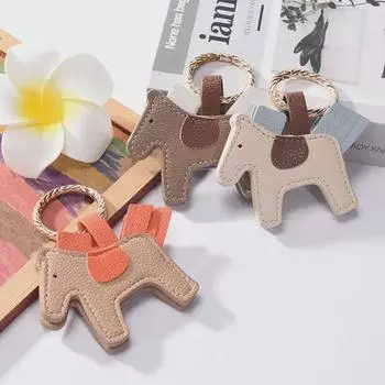 Магнитный зажим для шляпы Spot Semi-PU с защитой от потери — незаменимый аксессуар для подвешивания и хранения шляп в дороге белый/оранжевый