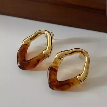 Maillard Stud Retro Brown French Light Luxury High Sense Контрастный Цвет Дизайн Геометрический Женский золотой