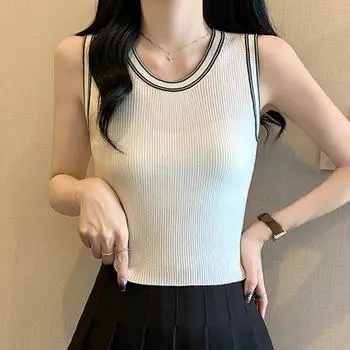 Майки женские летние 2025 без рукавов с круглым вырезом черные белые узкие трикотажные майки женские топы JJ202 One Size чёрный