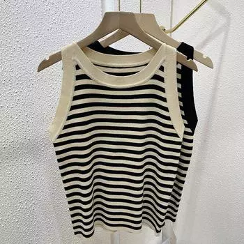 Майки женские летние 2025 года без рукавов с круглым вырезом в полоску черного цвета трикотажные повседневные майки женские топы JJ274 One Size чёрный