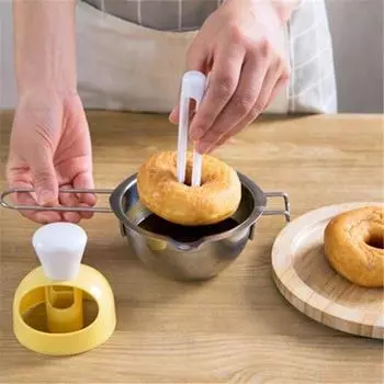 Maker Donut Cake Mold DIY Creative Doughnuts Кухонные принадлежности Шоколад Приготовление Резак Инструмент для выпечки Декоративная еда Десерты Хлеб Выпечка