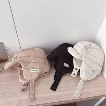 Мальчики и девочки 2024 зимняя детская теплая шапка с буквами в корейском стиле модная утолщенная хлопковая защитная шапка хаки