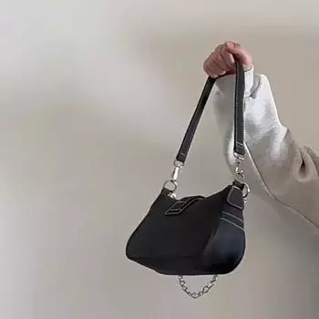 Маленькая дизайнерская трендовая джинсовая сумка под мышками, женская новая сумка через плечо, парусиновая модная сумка на цепочке 23x7x13cm чёрный