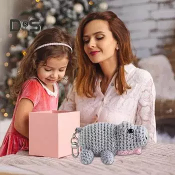 Маленькая кукла-бегемот с подвеской-брелком для ключей, вязаная крючком плюшевая кукла, школьная сумка, сумка-украшение, подвеска, кукла-бегемот, вязаная крючком, игрушка для домашнего декора M