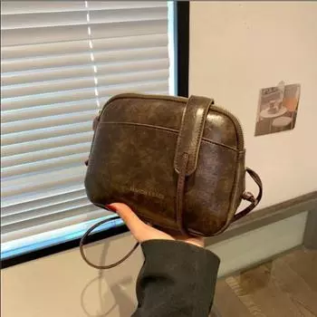 Маленькая квадратная сумка через границу, женская сумка 2024, новая модная и простая сумка через плечо большой вместимости на одно плечо, повседневная трендовая маленькая сумка через плечо