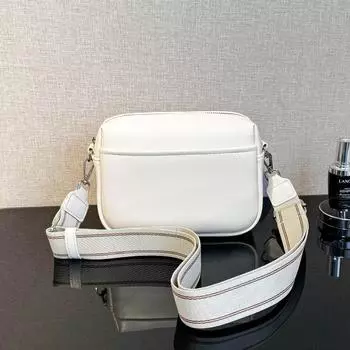 Маленькая квадратная сумка через плечо для женщин чёрный