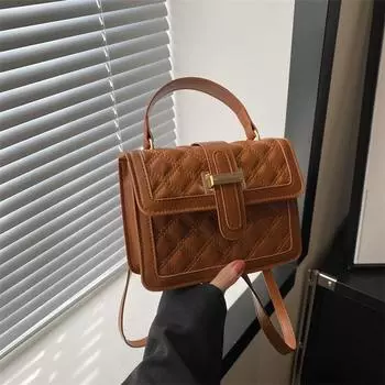 Маленькая квадратная сумка Niche, модная популярная сумка через плечо, летняя новая тенденция 2024 года, простая сумка для поездок на работу, простая косая сумка чёрный