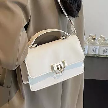 Маленькая квадратная сумка в стиле ретро, однотонная, 2024, новая модная, простая, фактурная, маленькая квадратная сумка, сумка через плечо в иностранном стиле чёрный