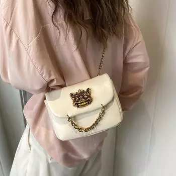 Маленькая мини-сумка 2024, ранняя весна, новая сумка на одно плечо с пряжкой в западном стиле, уличная модная цепочка для товаров через плечо на одно плечо