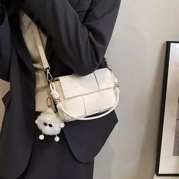 Маленькая модная тканая сумка для женщин, новинка 2024 года, простая и универсальная маленькая квадратная сумка, повседневная сумка через плечо с текстурой высокого качества