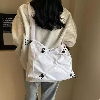 Маленькая нишевая дизайнерская модная женская сумка через плечо, модная крутая новая стильная повседневная сумка через плечо для пары, студенческая сумка для занятий